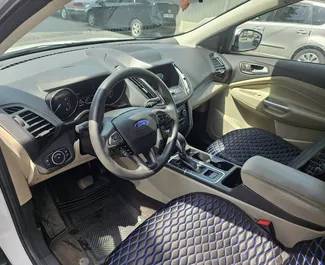 Frontansicht eines Mietwagens Ford Escape in Kutaisi, Georgien ✓ Auto Nr.14469. ✓ Automatisch TM ✓ 0 Bewertungen.