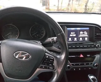 Mietwagen Hyundai Elantra 2017 in Georgien, mit Benzin-Kraftstoff und 148 PS ➤ Ab 70 GEL pro Tag.