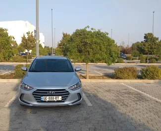 Frontansicht eines Mietwagens Hyundai Elantra in Tiflis, Georgien ✓ Auto Nr.14496. ✓ Automatisch TM ✓ 0 Bewertungen.