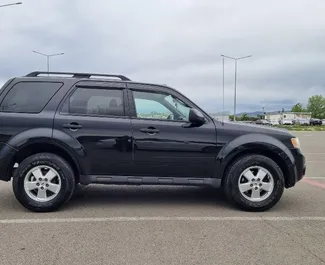 Mietwagen Ford Escape 2012 in Georgien, mit Benzin-Kraftstoff und 170 PS ➤ Ab 80 GEL pro Tag.