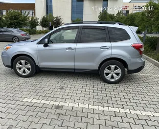 Benzin 2,5L Motor von Subaru Forester 2015 zur Miete in Tiflis.