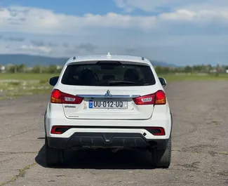 Vermietung Mitsubishi Outlander Sport. Wirtschaft, Komfort, SUV, Crossover Fahrzeug zur Miete in Georgien ✓ Kaution Keine Kaution ✓ Versicherungsoptionen KFZ-HV, Insassen, Diebstahlschutz, Junge.