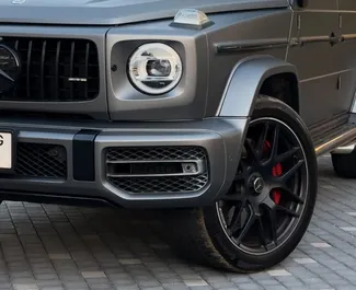 Mercedes-Benz G63 AMG 2023 mit Antriebssystem Allradantrieb, verfügbar in Dubai.