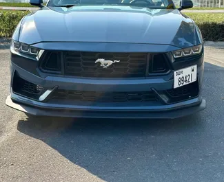 Vermietung Ford Mustang Cabrio. Premium, Luxus, Cabrio Fahrzeug zur Miete in VAE ✓ Kaution Keine Kaution ✓ Versicherungsoptionen KFZ-HV.