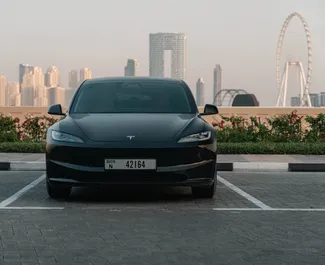 Autovermietung Tesla Model 3 Nr.14516 Automatisch in Dubai, ausgestattet mit einem L Motor ➤ Von Lascha in VAE.