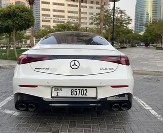 Mercedes-Benz CLS53 AMG 2025 zur Miete verfügbar in Dubai, mit Kilometerbegrenzung 250 km/Tag.