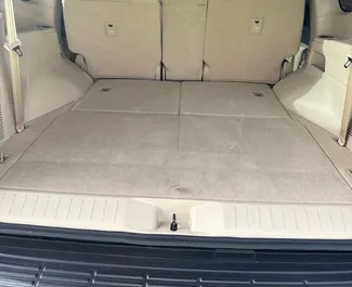 Vermietung Toyota Land Cruiser 300. Premium, SUV Fahrzeug zur Miete in VAE ✓ Kaution Keine Kaution ✓ Versicherungsoptionen KFZ-HV.