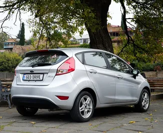 Vermietung Ford Fiesta. Wirtschaft Fahrzeug zur Miete in Georgien ✓ Kaution Keine Kaution ✓ Versicherungsoptionen KFZ-HV, TKV, VKV Plus, VKV Komplett, Insassen, Diebstahlschutz.