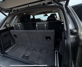 BMW X5 2016 mit Antriebssystem Allradantrieb, verfügbar in Tiflis.