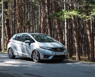 Autovermietung Honda Fit Nr.14556 Automatisch in Tiflis, ausgestattet mit einem 1,5L Motor ➤ Von Mariia in Georgien.