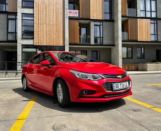 Frontansicht eines Mietwagens Chevrolet Cruze in Tiflis, Georgien ✓ Auto Nr.14547. ✓ Automatisch TM ✓ 0 Bewertungen.