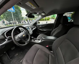 Benzin 1,5L Motor von Chevrolet Malibu 2018 zur Miete in Tiflis.