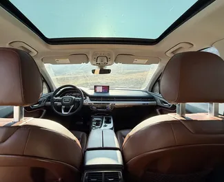 Audi Q7 2018 mit Antriebssystem Allradantrieb, verfügbar in Tiflis.