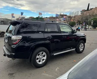 Vermietung Toyota 4 Runner. Komfort, SUV Fahrzeug zur Miete in Georgien ✓ Kaution Keine Kaution ✓ Versicherungsoptionen KFZ-HV, VKV Komplett, Diebstahlschutz, Ausland, Keine Kaution.
