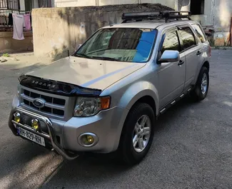 Frontansicht eines Mietwagens Ford Escape in Tiflis, Georgien ✓ Auto Nr.4459. ✓ Automatisch TM ✓ 0 Bewertungen.