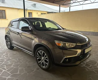 Benzin 2,4L Motor von Mitsubishi Outlander Sport 2017 zur Miete in Tiflis.