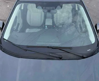 Subaru Forester 2022 mit Antriebssystem Allradantrieb, verfügbar in Tiflis.