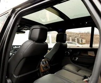 Benzin 4,8L Motor von Land Rover Range Rover 2020 zur Miete in Tiflis.