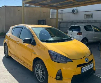 Autovermietung Toyota Prius C Nr.14806 Automatisch in Tiflis, ausgestattet mit einem 1,5L Motor ➤ Von Rafo in Georgien.