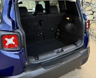 Mietwagen Jeep Renegade 2021 in Georgien, mit Benzin-Kraftstoff und 175 PS ➤ Ab 90 GEL pro Tag.