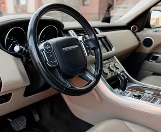 Benzin 3,5L Motor von Land Rover Range Rover Sport 2020 zur Miete in Tiflis.
