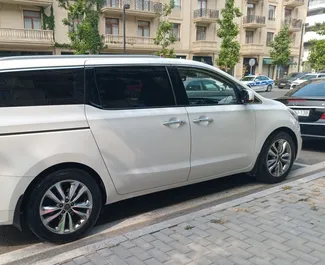 Autovermietung Kia Carnival Nr.14729 Automatisch in Baku, ausgestattet mit einem 2,5L Motor ➤ Von Emil in Aserbaidschan.