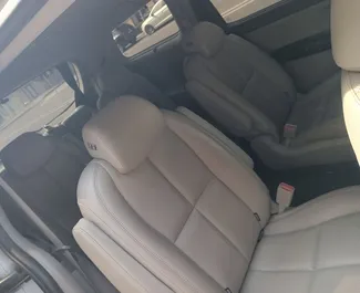 Vermietung Kia Carnival. Komfort, Crossover, Minivan Fahrzeug zur Miete in Aserbaidschan ✓ Kaution Einzahlung von 300 AZN ✓ Versicherungsoptionen KFZ-HV, TKV, Diebstahlschutz.
