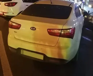 Autovermietung Kia Rio Nr.11904 Automatisch in Baku, ausgestattet mit einem 1,4L Motor ➤ Von Emil in Aserbaidschan.