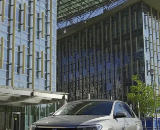 Frontansicht eines Mietwagens Volkswagen Polo Sedan in Almaty, Kasachstan ✓ Auto Nr.14737. ✓ Automatisch TM ✓ 0 Bewertungen.