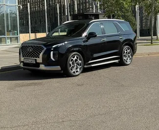 Hyundai Palisade 2021 zur Miete verfügbar in Almaty, mit Kilometerbegrenzung unbegrenzte.
