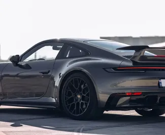 Vermietung Porsche 911 Carrera GTS. Premium, Luxus, Cabrio Fahrzeug zur Miete in Georgien ✓ Kaution Einzahlung von 1500 GEL ✓ Versicherungsoptionen KFZ-HV, TKV.