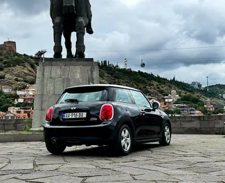 Vermietung Mini Cooper. Komfort, Premium Fahrzeug zur Miete in Georgien ✓ Kaution Keine Kaution ✓ Versicherungsoptionen KFZ-HV, TKV, VKV Plus, VKV Komplett, Insassen, Diebstahlschutz.