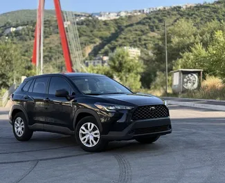 Toyota Corolla Cross 2022 zur Miete verfügbar in Tiflis, mit Kilometerbegrenzung unbegrenzte.