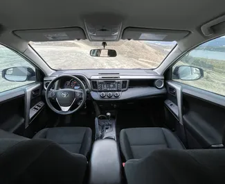 Toyota Rav4 2018 mit Antriebssystem Allradantrieb, verfügbar in Tiflis.