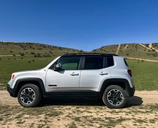Mietwagen Jeep Renegade 2018 in Georgien, mit Benzin-Kraftstoff und 196 PS ➤ Ab 130 GEL pro Tag.