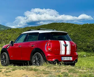 Benzin 1,6L Motor von Mini Countryman Cooper S 2014 zur Miete in Tiflis.