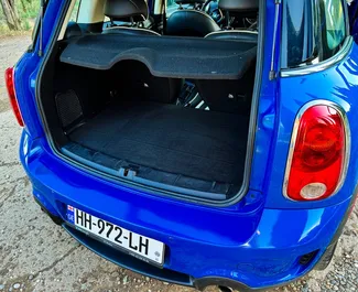 Mini Countryman Cooper S 2012 mit Antriebssystem Frontantrieb, verfügbar in Tiflis.