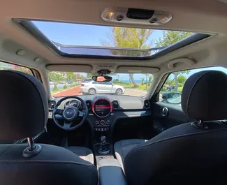 Mietwagen Mini Countryman Cooper 2023 in der Türkei, mit Benzin-Kraftstoff und 177 PS ➤ Ab 99 USD pro Tag.