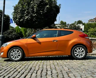 Vermietung Hyundai Veloster. Komfort Fahrzeug zur Miete in Georgien ✓ Kaution Keine Kaution ✓ Versicherungsoptionen KFZ-HV, TKV, VKV Plus, VKV Komplett, Insassen, Diebstahlschutz.