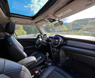 Vermietung Mini Cooper. Komfort, Premium Fahrzeug zur Miete in Georgien ✓ Kaution Keine Kaution ✓ Versicherungsoptionen KFZ-HV, TKV, VKV Plus, VKV Komplett, Insassen, Diebstahlschutz.