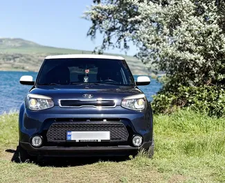 Frontansicht eines Mietwagens Kia Soul in Tiflis, Georgien ✓ Auto Nr.14597. ✓ Automatisch TM ✓ 0 Bewertungen.