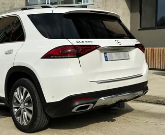 Vermietung Mercedes-Benz GLE-Class. Premium, SUV Fahrzeug zur Miete in Georgien ✓ Kaution Keine Kaution ✓ Versicherungsoptionen KFZ-HV, TKV, VKV Plus, VKV Komplett, Insassen.