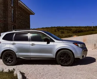 Mietwagen Subaru Forester 2015 in Georgien, mit Benzin-Kraftstoff und 171 PS ➤ Ab 95 GEL pro Tag.