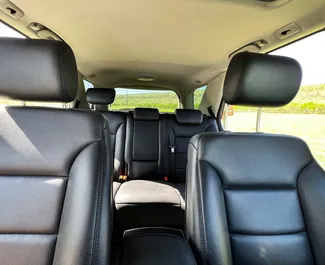 Mercedes-Benz ML350 2011 zur Miete verfügbar in Tiflis, mit Kilometerbegrenzung unbegrenzte.