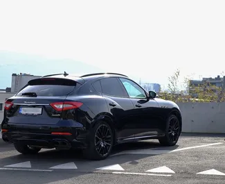 Benzin 3,0L Motor von Maserati Levante S 2018 zur Miete in Tiflis.