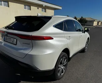 Mietwagen Toyota Venza 2021 in Georgien, mit Hybride-Kraftstoff und 240 PS ➤ Ab 450 GEL pro Tag.