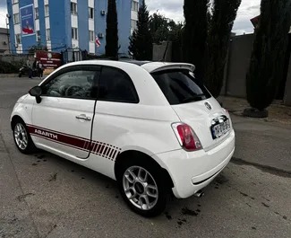 Mietwagen Fiat 500 2015 in Georgien, mit Benzin-Kraftstoff und 130 PS ➤ Ab 180 GEL pro Tag.