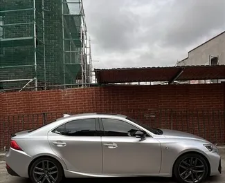 Vermietung Lexus IS300. Komfort, Premium Fahrzeug zur Miete in Georgien ✓ Kaution Einzahlung von 800 GEL ✓ Versicherungsoptionen KFZ-HV.