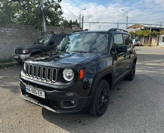 Frontansicht eines Mietwagens Jeep Renegade in Tiflis, Georgien ✓ Auto Nr.14819. ✓ Automatisch TM ✓ 0 Bewertungen.