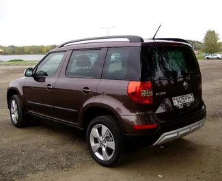 Benzin 1,6L Motor von Skoda Yeti 2018 zur Miete in Minsk.